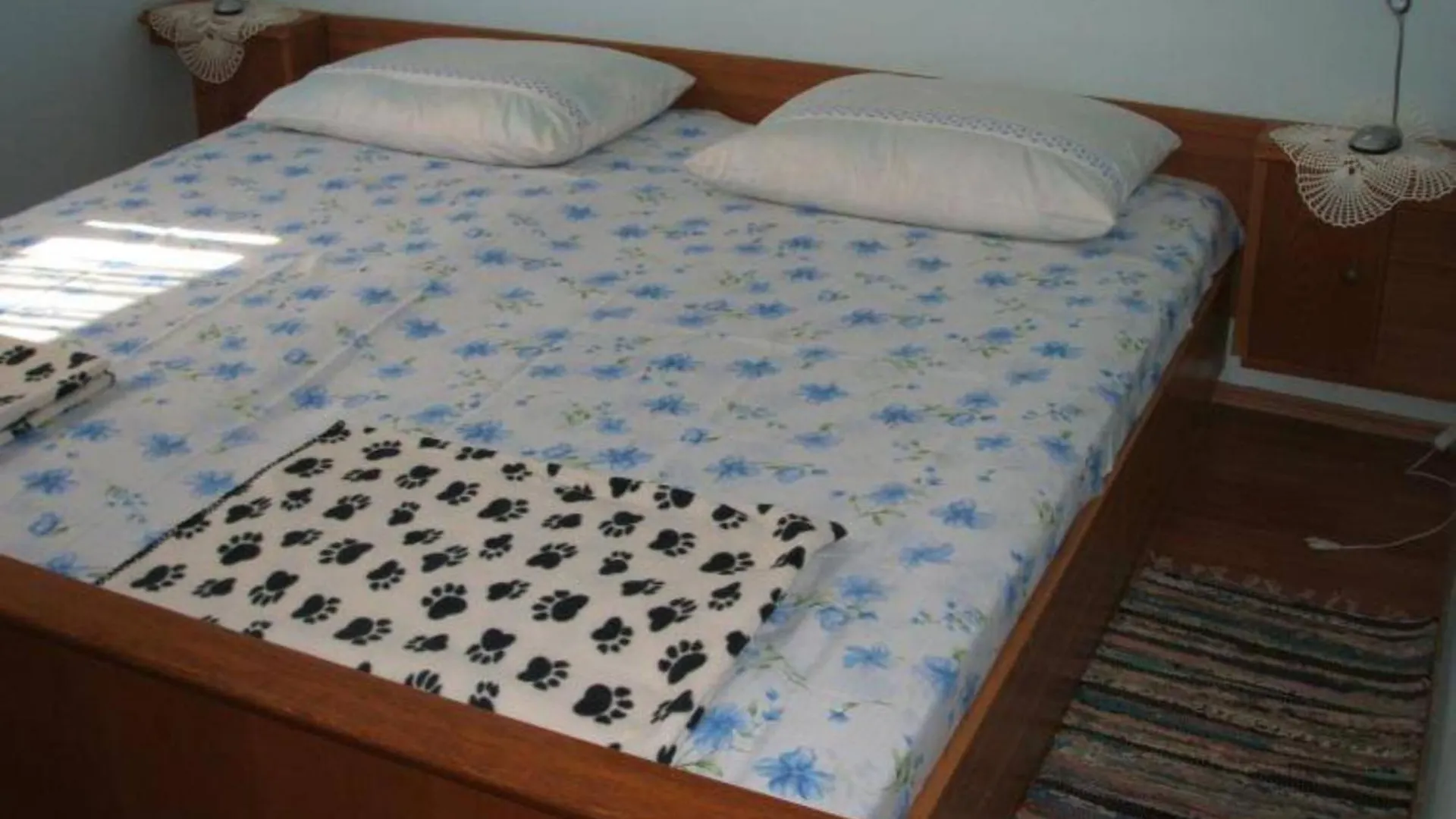 Apartments Roksandic Vir 0*,